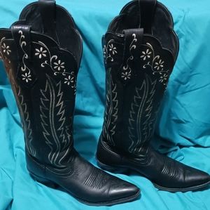 Ariat Womens Snip Toe Embroidered Boots 7.5